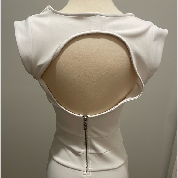 Guess Keyhole Back Dress - Picture 6 of 8